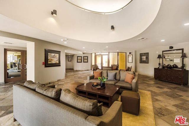 13200 Pacific Promenade 448, Los Angeles, CA 90094