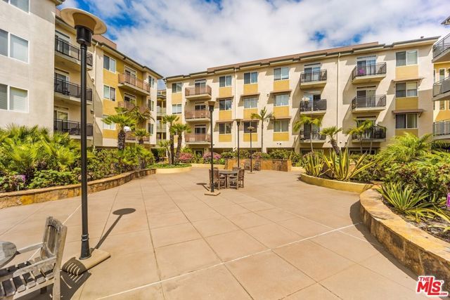 13200 Pacific Promenade 448, Los Angeles, CA 90094