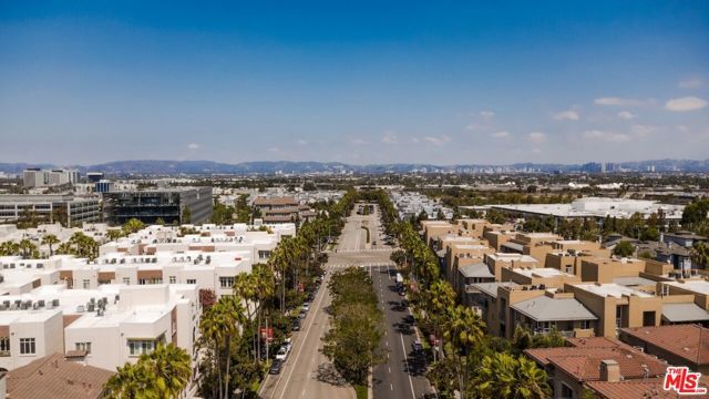 13200 Pacific Promenade 448, Los Angeles, CA 90094