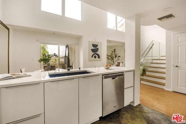 13200 Pacific Promenade 448, Los Angeles, CA 90094