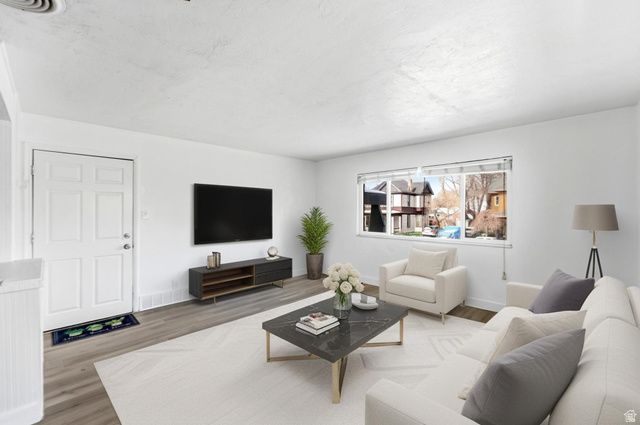 370 E SHERMAN AVE, Salt Lake City, UT 84115