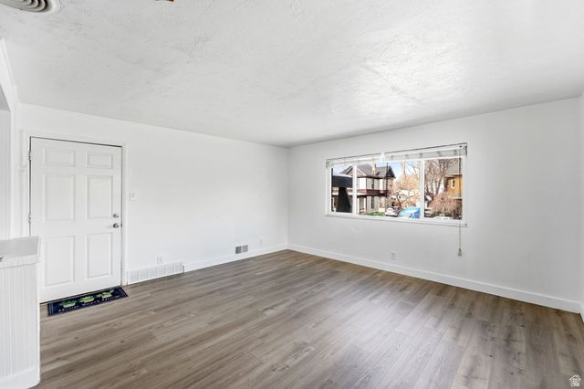 370 E SHERMAN AVE, Salt Lake City, UT 84115