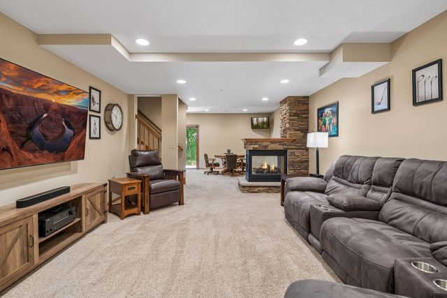 10455 170th Street W, Lakeville, MN 55044