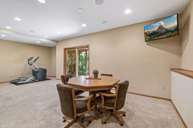 10455 170th Street W, Lakeville, MN 55044