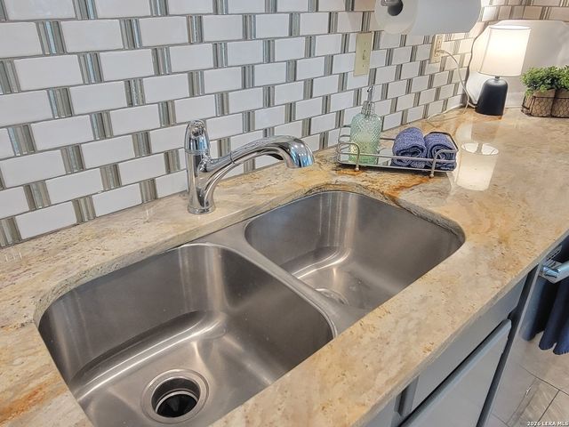 4607 Camas, San Antonio, TX 78247