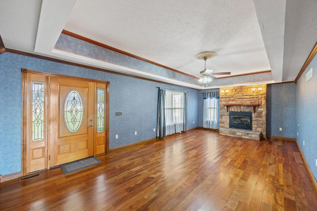 6477 W State Highway 22, Falmouth, KY 41040