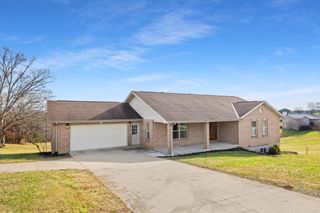 6477 W State Highway 22, Falmouth, KY 41040