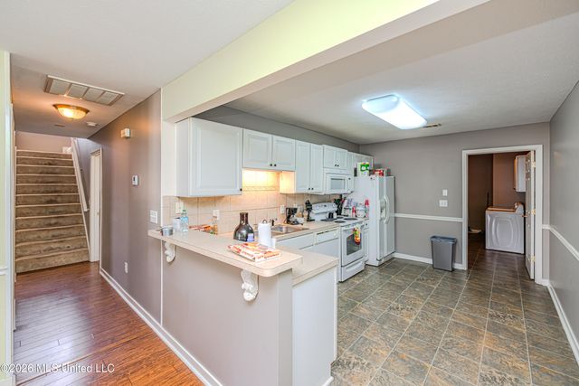 1220 Gerrits Landing, 1a, Brandon, MS 39047