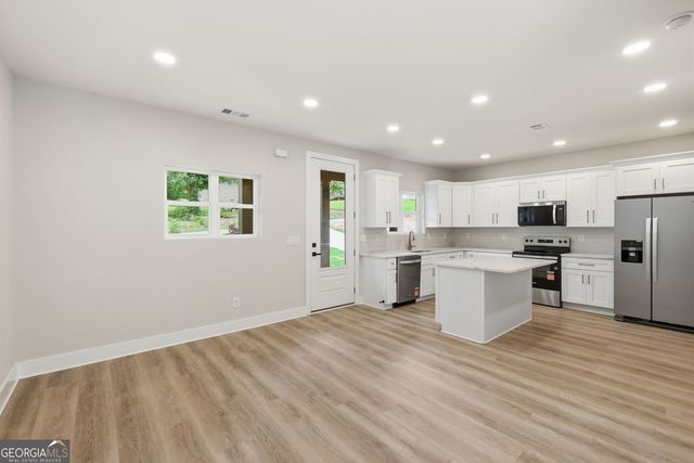 5075 Virginia Avenue, Cumming, GA 30041