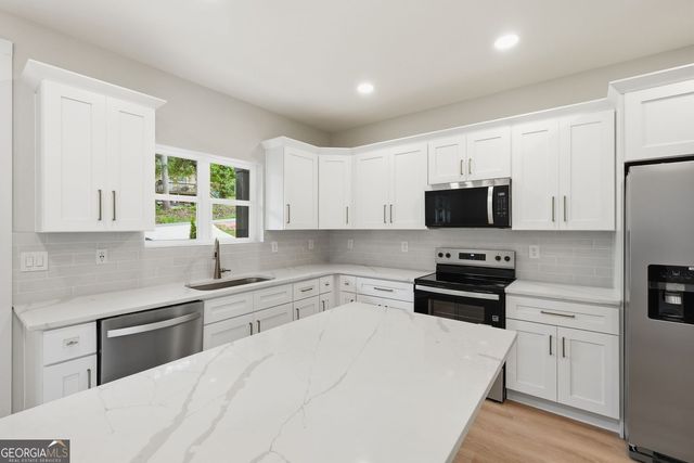 5075 Virginia Avenue, Cumming, GA 30041