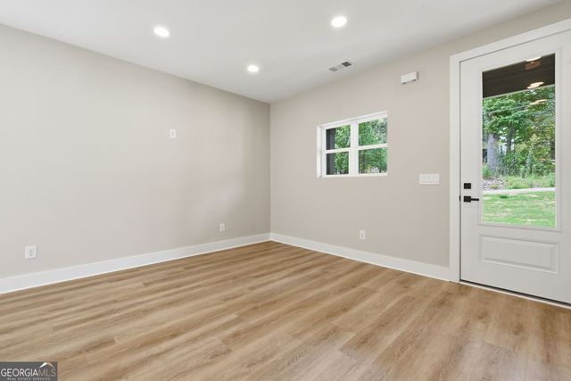 5075 Virginia Avenue, Cumming, GA 30041