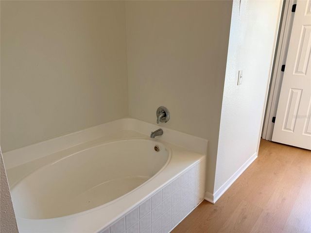 5871 WINDRIDGE DRIVE, Winter Haven, FL 33881