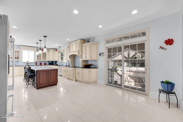 9 Angel Court, Howell, NJ 07731