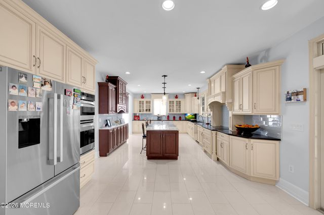 9 Angel Court, Howell, NJ 07731