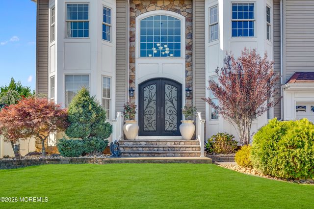 9 Angel Court, Howell, NJ 07731