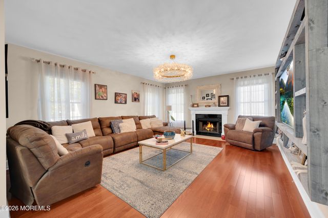 9 Angel Court, Howell, NJ 07731