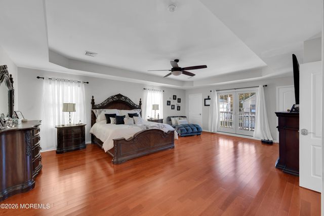 9 Angel Court, Howell, NJ 07731