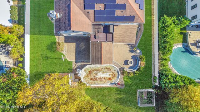 9 Angel Court, Howell, NJ 07731