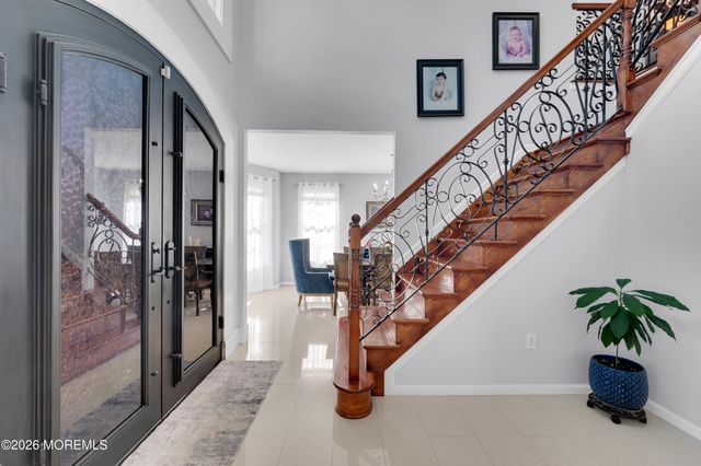 9 Angel Court, Howell, NJ 07731