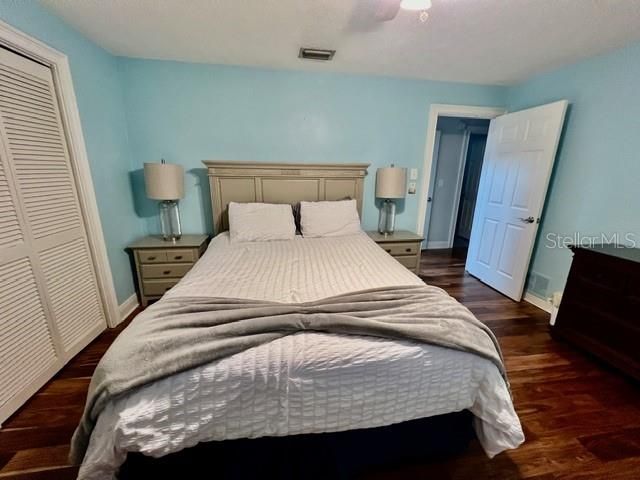 834 HILLSIDE DRIVE, Palm Harbor, FL 34683