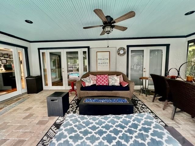 834 HILLSIDE DRIVE, Palm Harbor, FL 34683