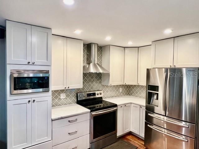 834 HILLSIDE DRIVE, Palm Harbor, FL 34683