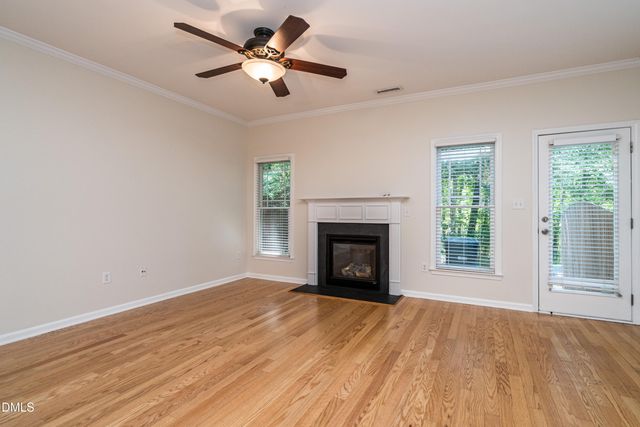 1010 Mica Lamp Court, Apex, NC 27502