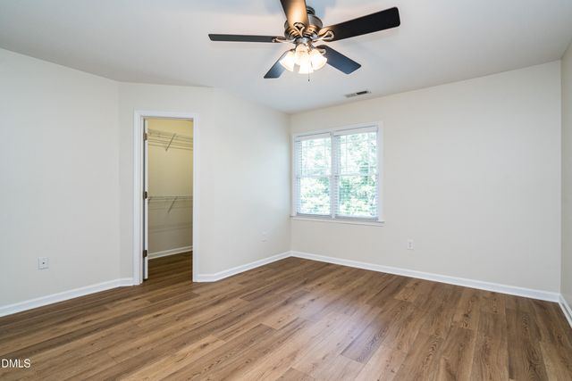 1010 Mica Lamp Court, Apex, NC 27502