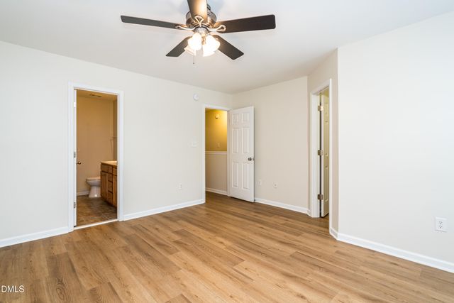 1010 Mica Lamp Court, Apex, NC 27502