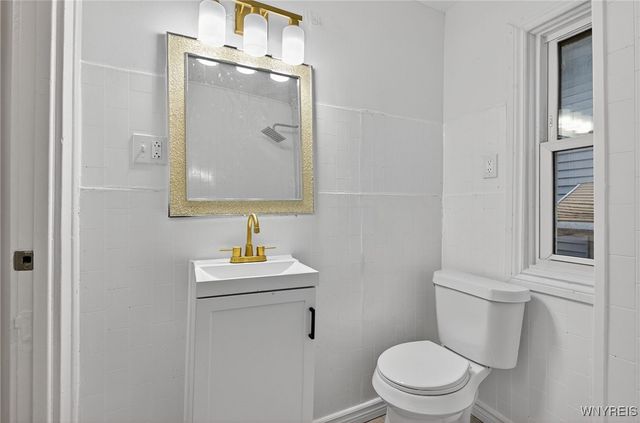 42 Schauf Avenue, Buffalo, NY 14211