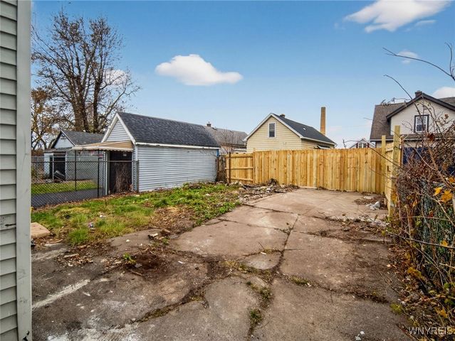 42 Schauf Avenue, Buffalo, NY 14211