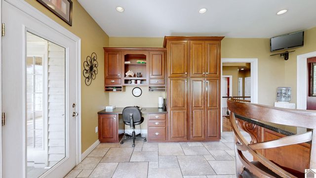 1220 masters dr, Mayfield, KY 42066