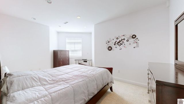 1220 masters dr, Mayfield, KY 42066