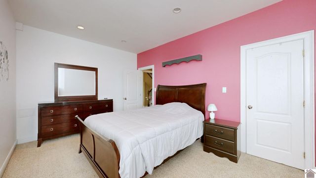 1220 masters dr, Mayfield, KY 42066