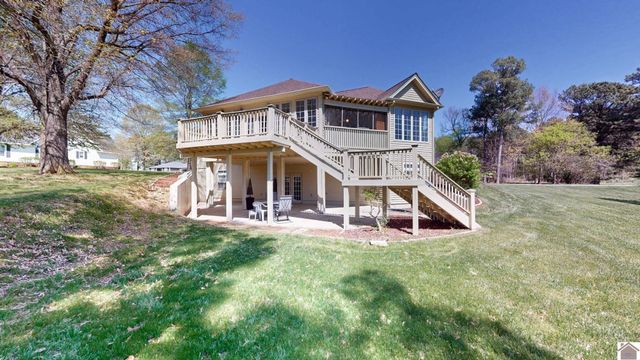 1220 masters dr, Mayfield, KY 42066