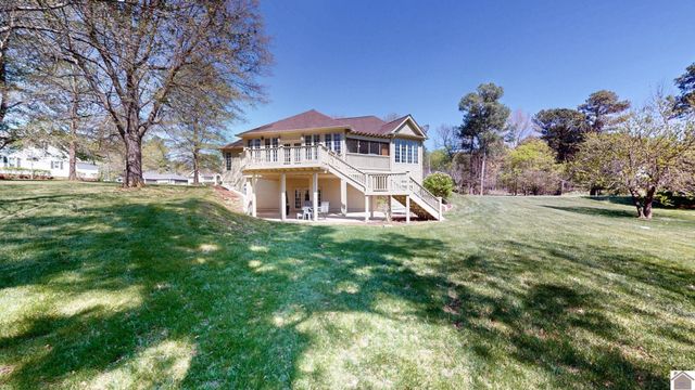 1220 masters dr, Mayfield, KY 42066