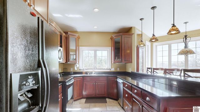 1220 masters dr, Mayfield, KY 42066
