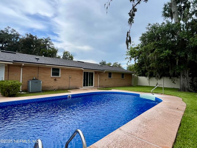 1217 ARBOR Circle N, Orange Park, FL 32073