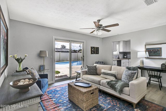 1217 ARBOR Circle N, Orange Park, FL 32073