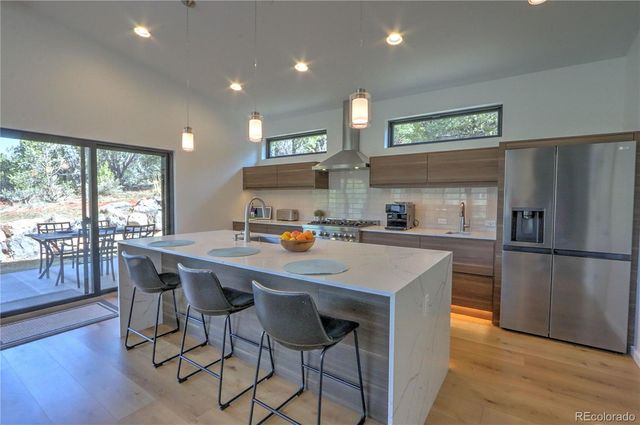 1015 Hidden Valley Drive, Glenwood Springs, CO 81601