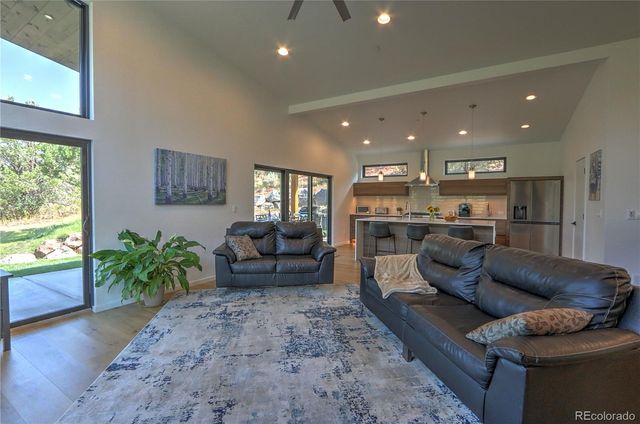 1015 Hidden Valley Drive, Glenwood Springs, CO 81601