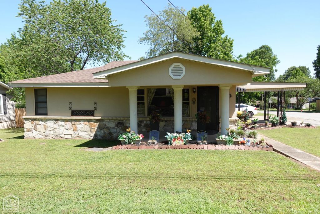 2616 Stallings Lane, Jonesboro, AR 72401