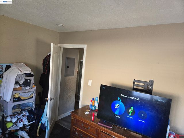 1409 Pennsylvania, Richmond, CA 94801
