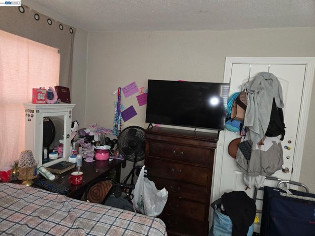 1409 Pennsylvania, Richmond, CA 94801