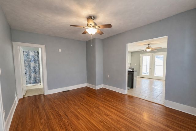 3102 Fair Avenue, Davenport, IA 52803