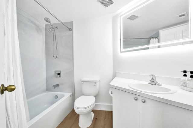 2125 SE 10th Avenue 1008, Fort Lauderdale, FL 33316