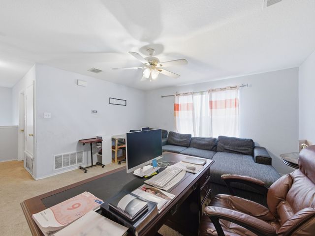 1089 Cove Hollow Drive, Cedar Hill, TX 75104