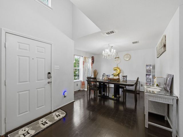 1089 Cove Hollow Drive, Cedar Hill, TX 75104