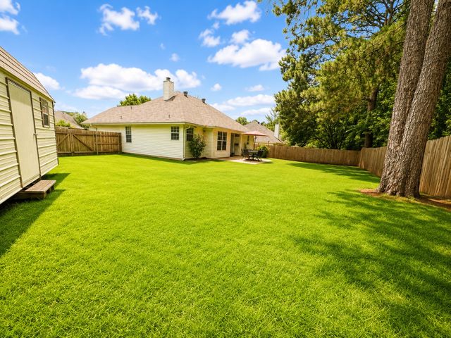 7600 Redwood Court, Haughton, LA 71037
