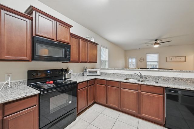 100 Kennedy Drive, Venus, TX 76084